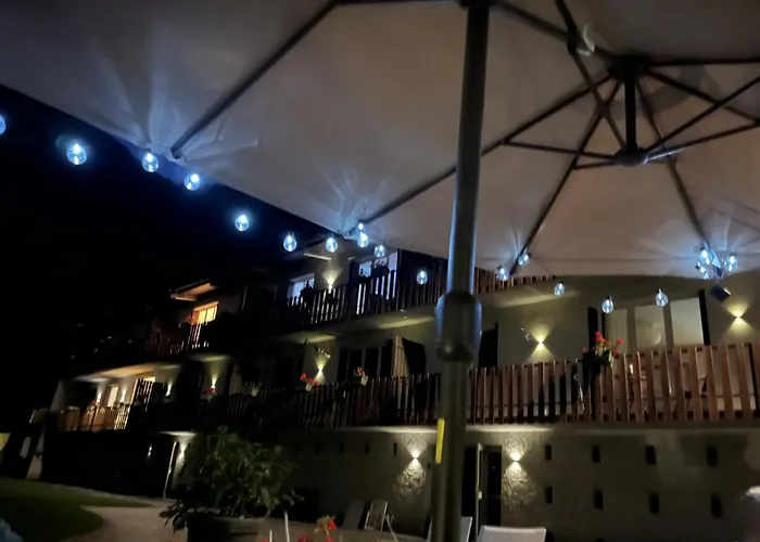 Pretty Mountain View 2-bedroom Pyrenees Lägenhet *