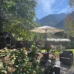 アパート Pretty Mountain View 2-bedroom Pyrenees *