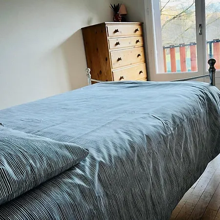 아파트 Pretty Mountain View 2-bedroom Pyrenees *