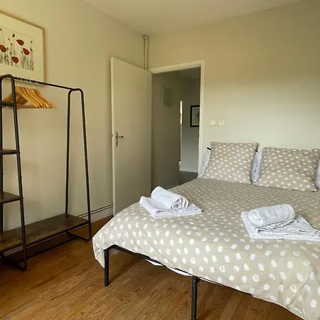 Pretty Mountain View 2-bedroom Pyrenees Saint-Beat