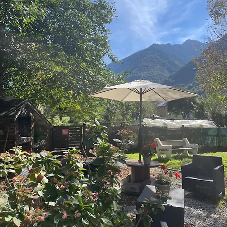 아파트 Pretty Mountain View 2-bedroom Pyrenees *